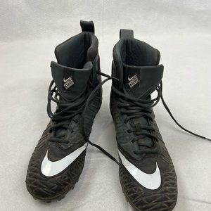 Nike force football cleats men’s size 9